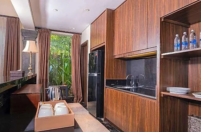Homm Saranam Hotel 5*